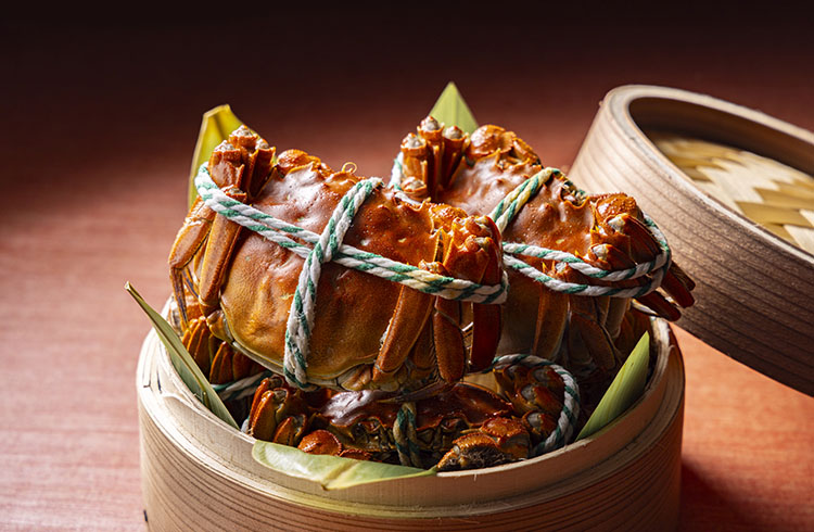 シグネチャーコース　上海蟹「更上一層楼（さらにろうのいっそうをのぼる）」